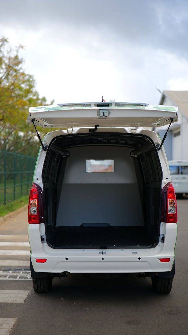 Keyton EV Van tolé